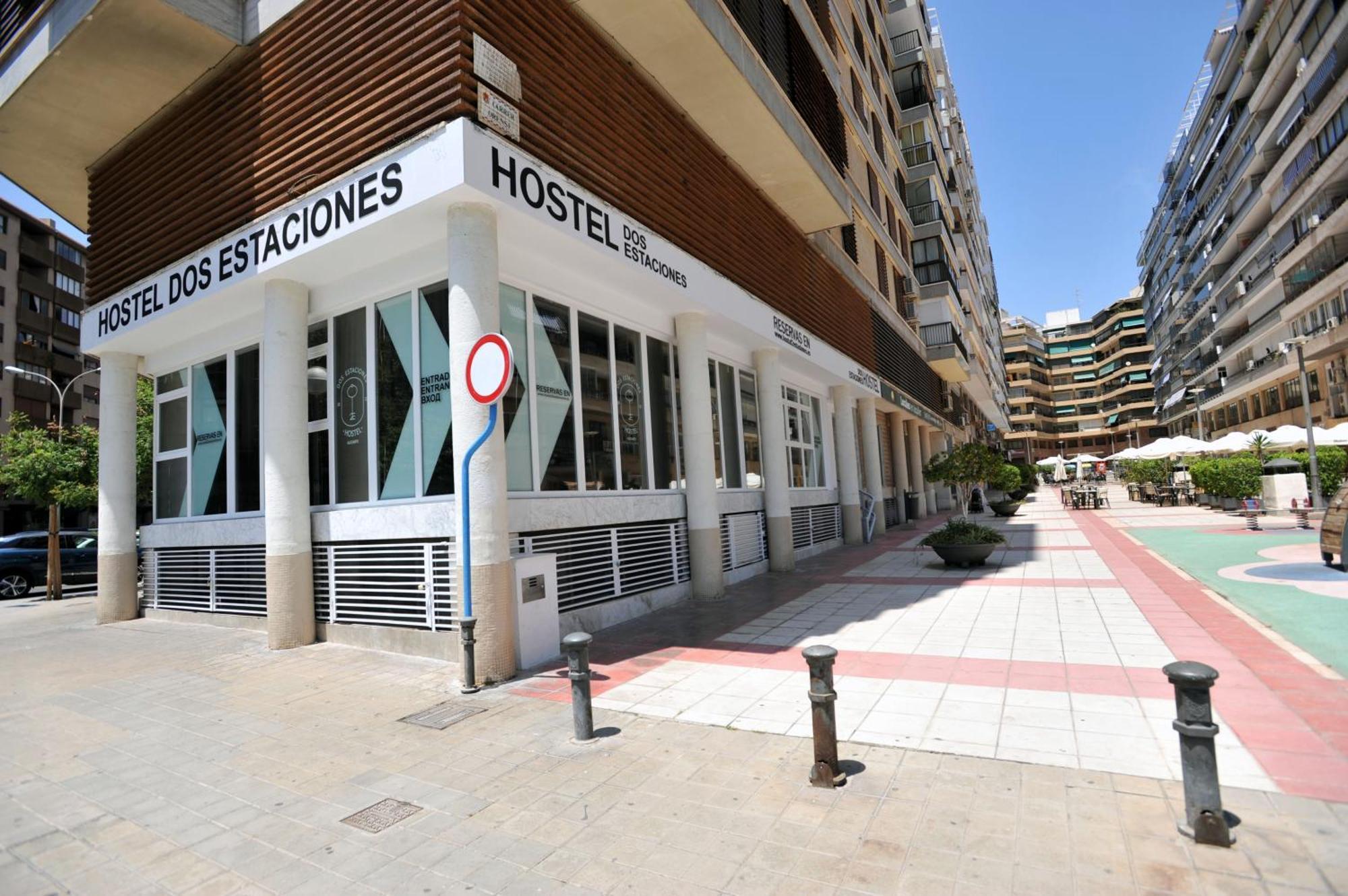 Hostel Dos Estaciones - Free Towels, Coffee & Tea, Remote Check-In 阿利坎特 外观 照片